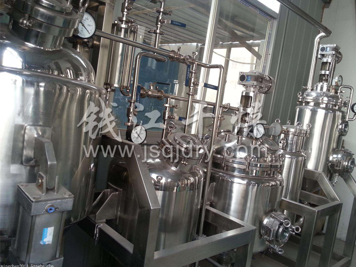 WJH系列酒精浓缩回收塔