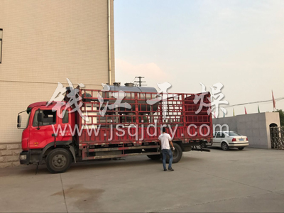 广州某公司订购的钱江干燥真空耙式干燥机发货现场