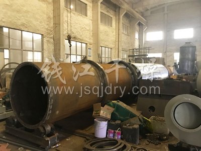 大型回转滚筒干燥机生产发货