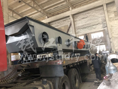 大型振动流化床干燥机发货！